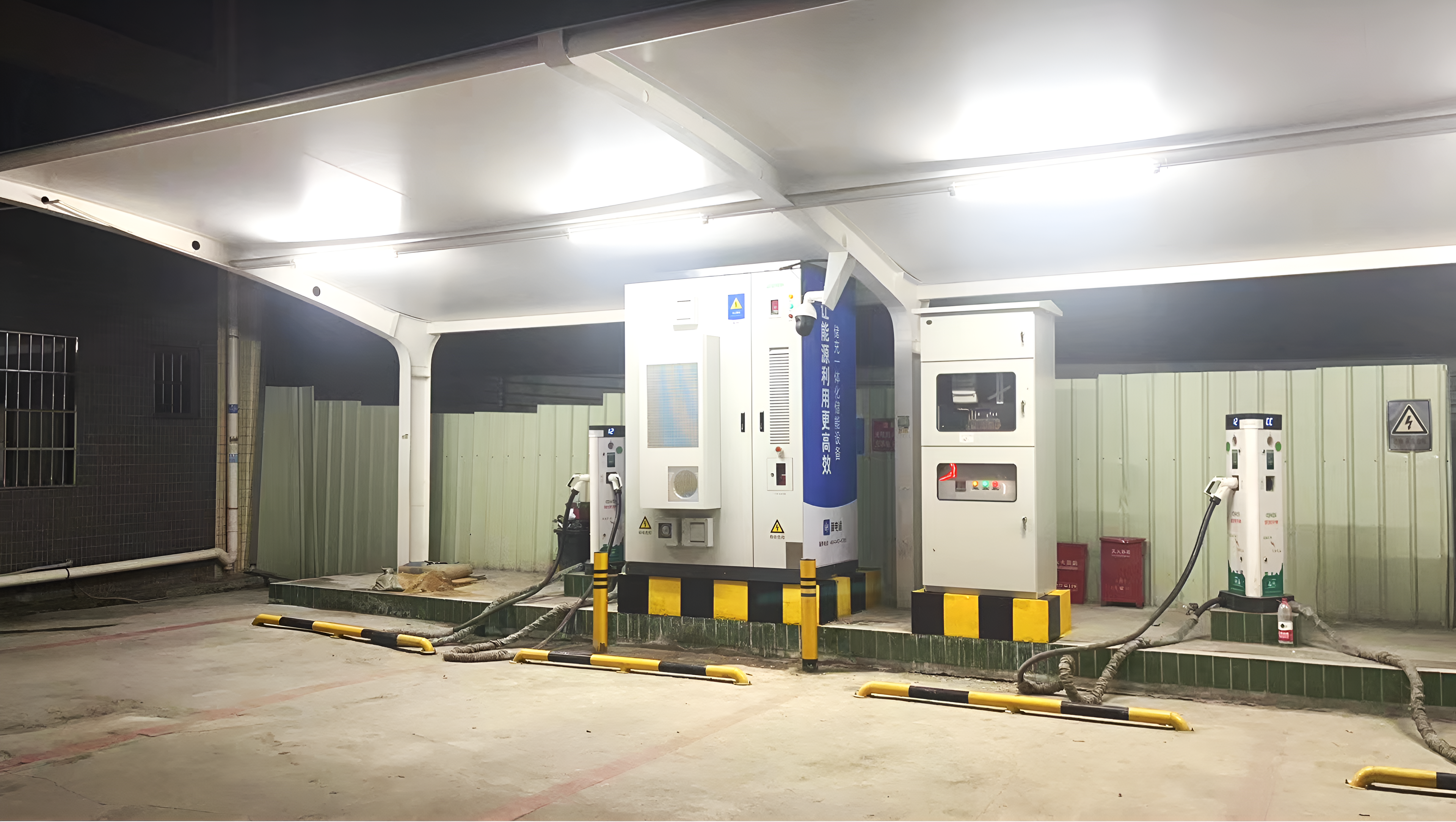 充電場站100kW/200kWh儲能項目