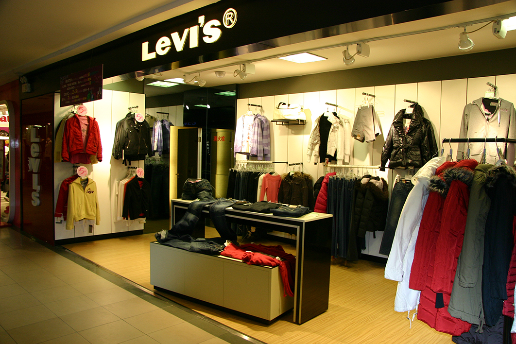 LEVI'S